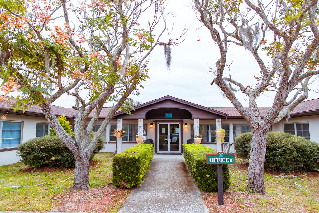 Front entry of office at Pine Lake Retreat